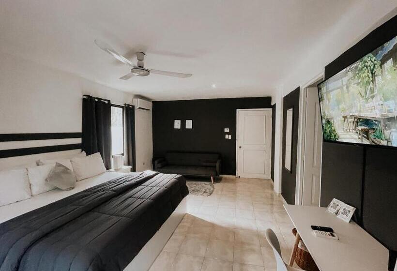 مبيت وإفطار Che Suites Playa Adults Only