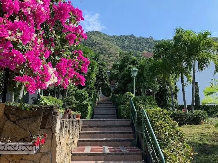 Hotelli Balcones Del Cerro