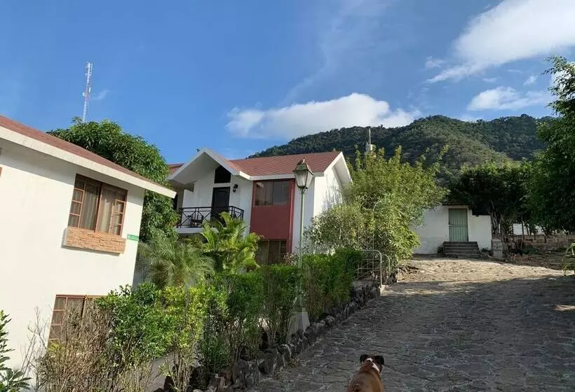Hotelli Balcones Del Cerro