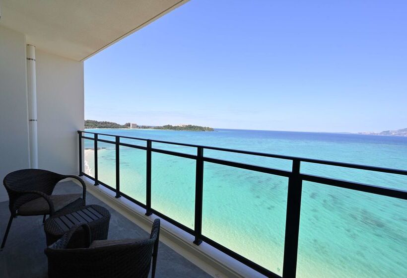 בית מלון כפרי Best Western Okinawa Kouki Beach