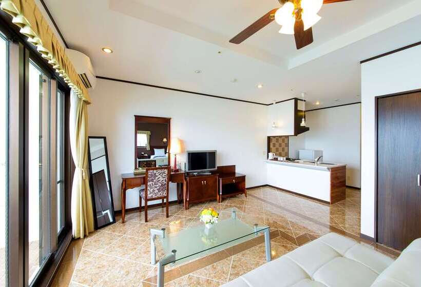 בית מלון כפרי Best Western Okinawa Kouki Beach