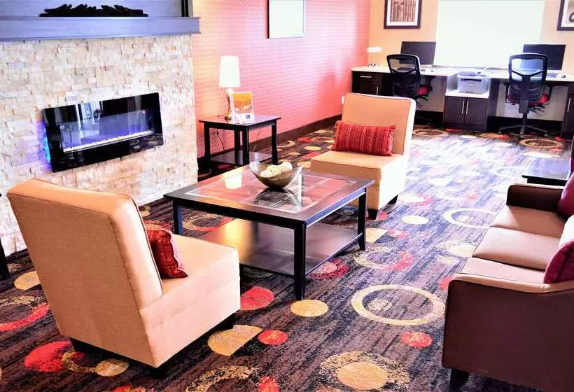 ホテル Best Western Plus Kindersley