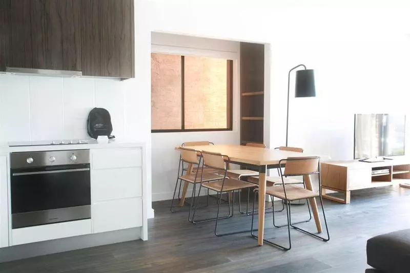 ホテル Bondi 38 Serviced Apartments