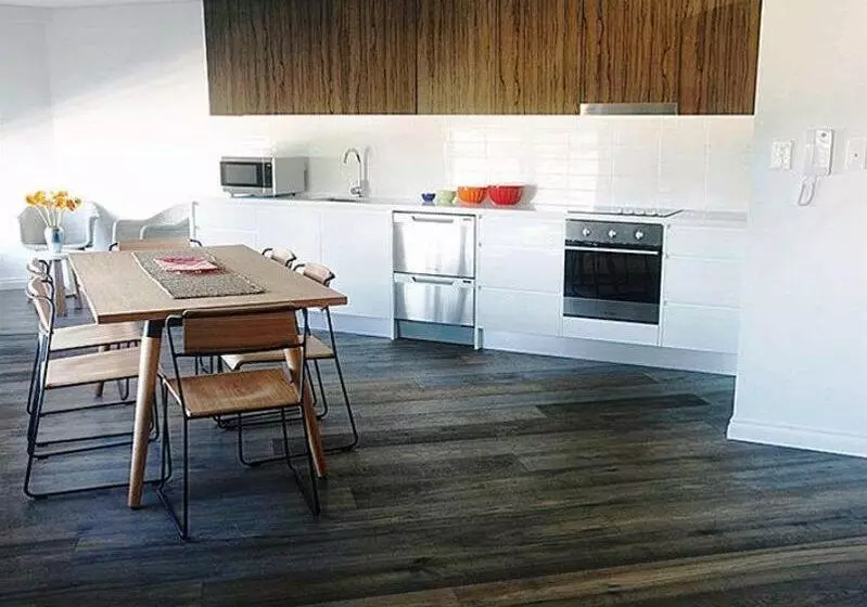 ホテル Bondi 38 Serviced Apartments