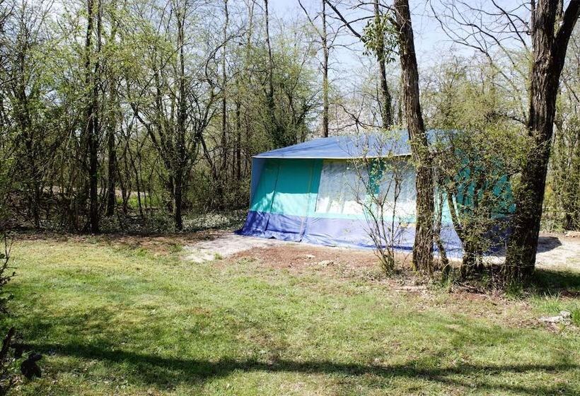 בית מלון כפרי Camping De La Croix D'arles