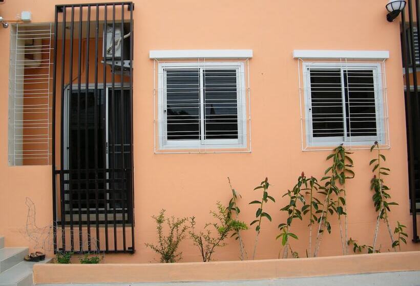 هتل Fundee 1 Mansion