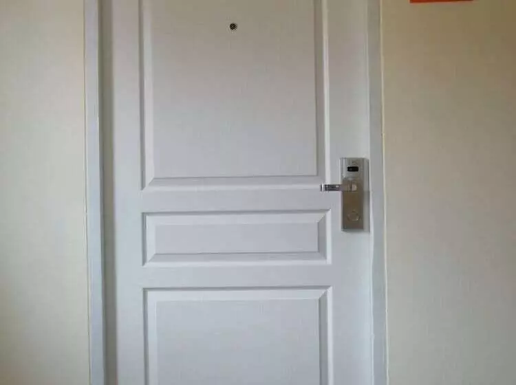 هتل Fundee 1 Mansion