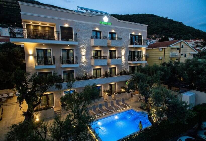 هتل Harmony by Aycon