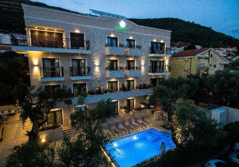 هتل Harmony by Aycon