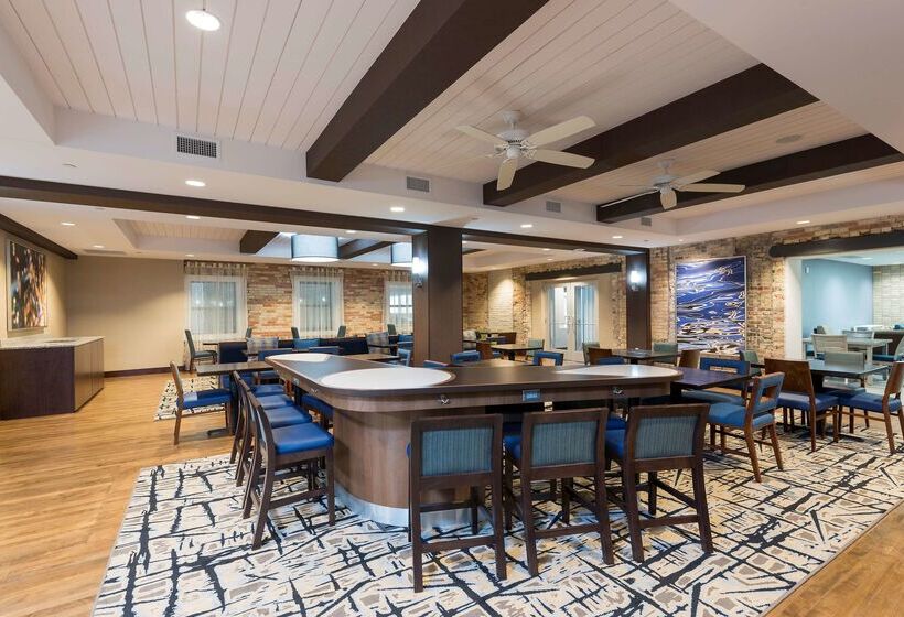 فندق Homewood Suites By Hilton Grand Rapids Downtown