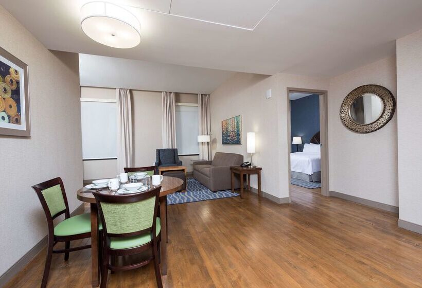 فندق Homewood Suites By Hilton Grand Rapids Downtown