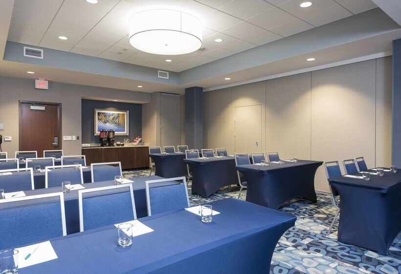 فندق Homewood Suites By Hilton Grand Rapids Downtown