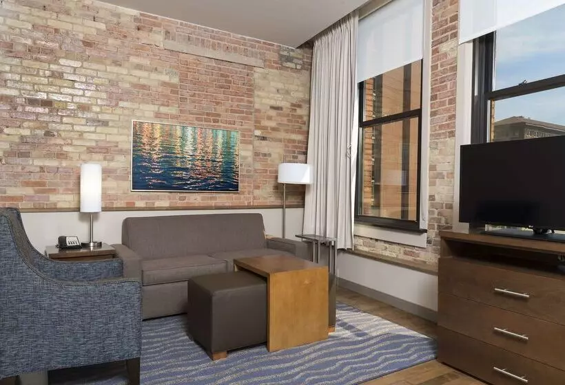 ホテル Homewood Suites By Hilton Grand Rapids Downtown