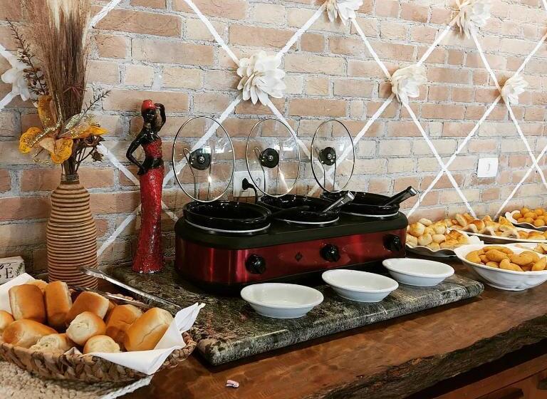 Отель Itapoá Marina