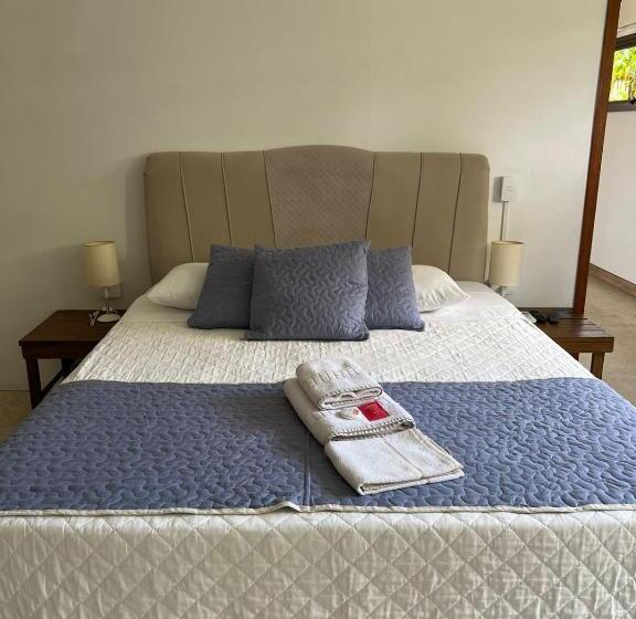 Отель Itapoá Marina