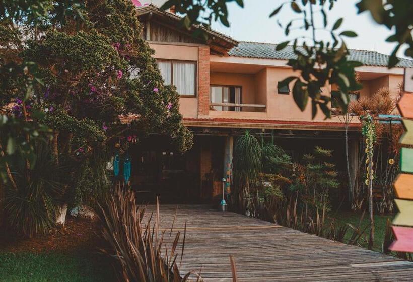 Отель Itapoá Marina