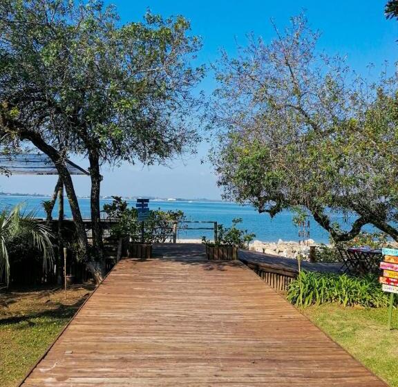 Отель Itapoá Marina