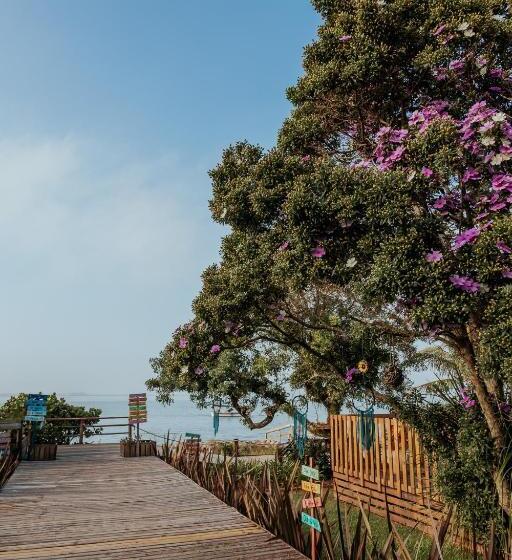 Отель Itapoá Marina