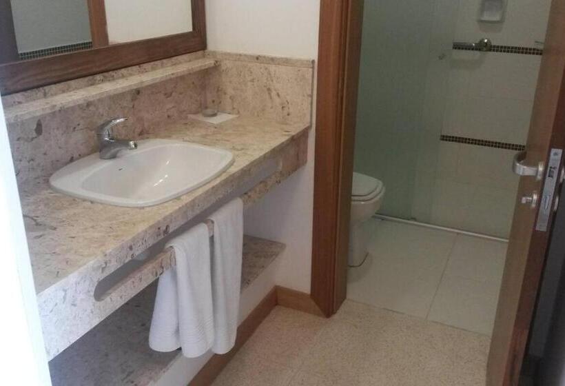 Отель Itapoá Marina