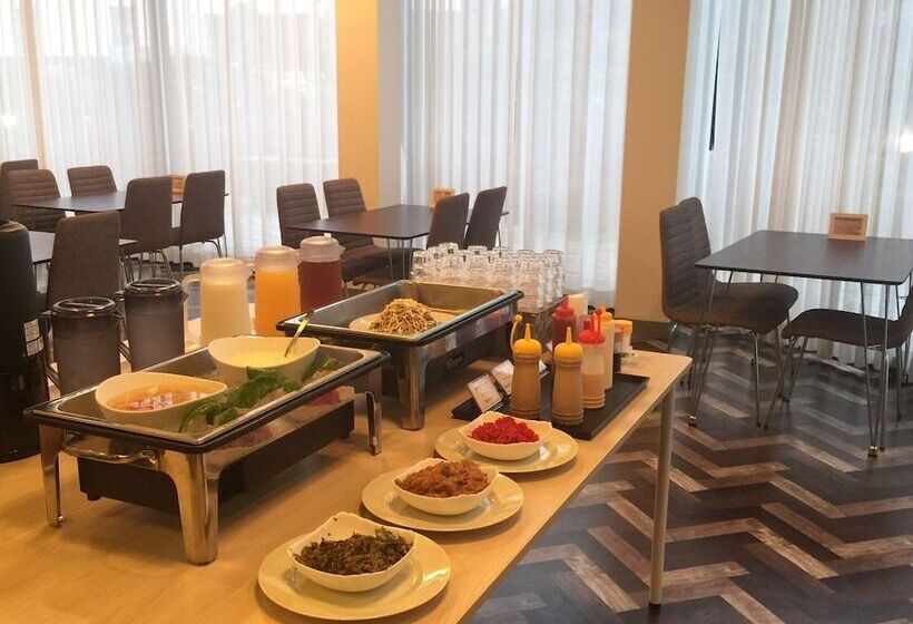 Rodisson Hotel Chubu International Airport Paradia