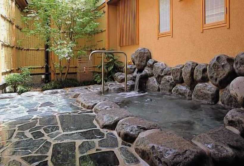 בית מלון כפרי Sennennoyu Gonzaemon