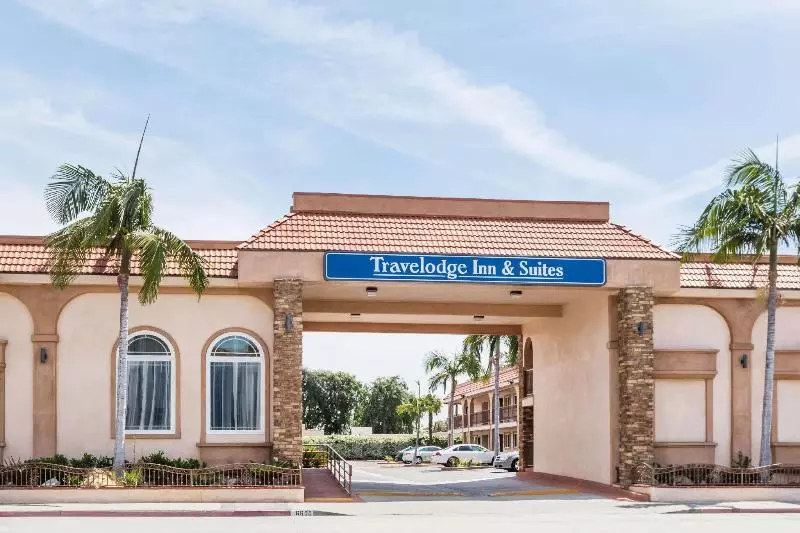 ホテル Travelodge Inn & Suites By Wyndham Bell Los Angeles Area