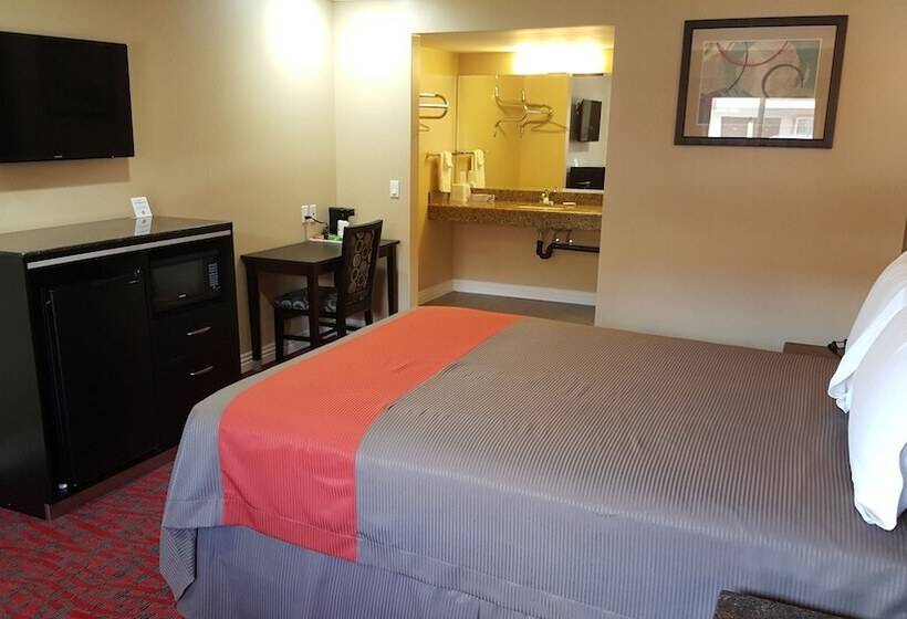 酒店 Travelodge Inn & Suites By Wyndham Bell Los Angeles Area