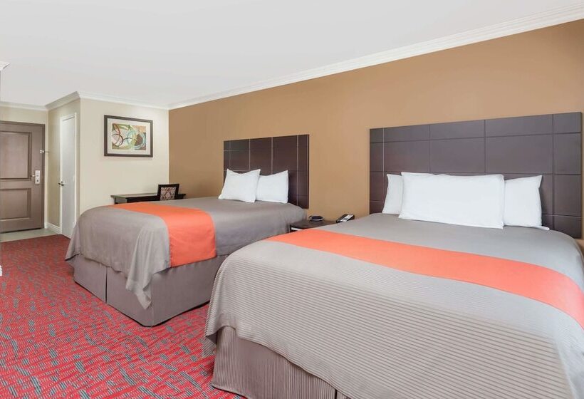 酒店 Travelodge Inn & Suites By Wyndham Bell Los Angeles Area