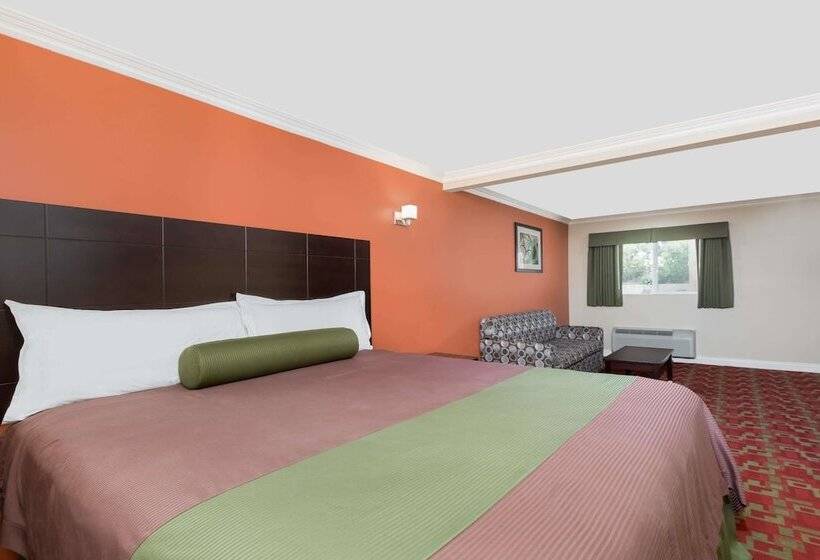 酒店 Travelodge Inn & Suites By Wyndham Bell Los Angeles Area