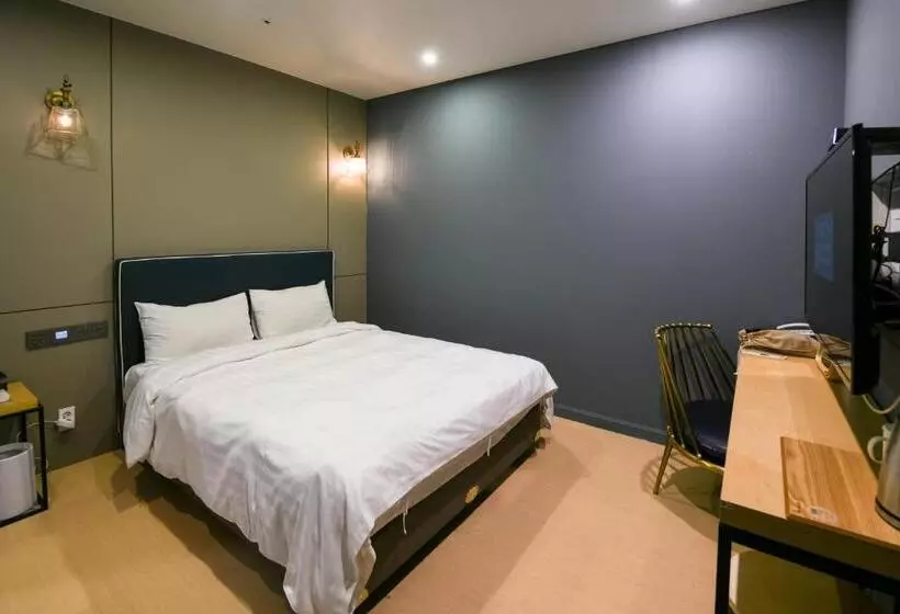 Urban Island Hotel Jeju