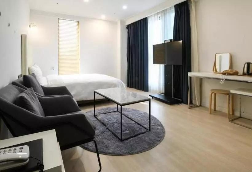 Urban Island Hotel Jeju