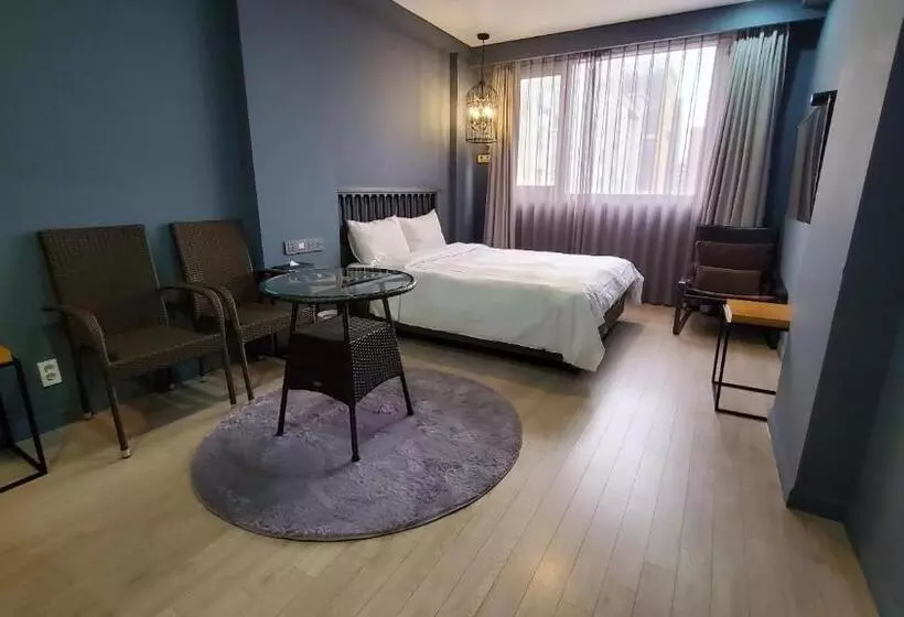 Urban Island Hotel Jeju