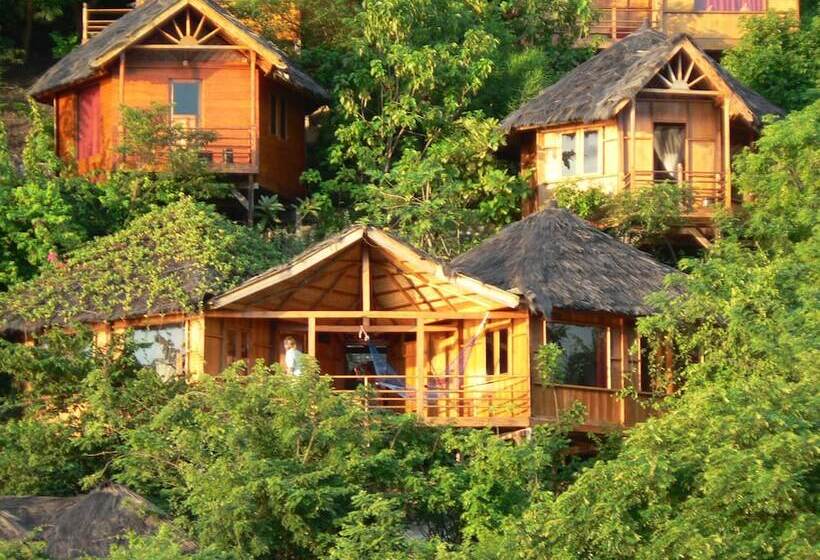 Отель Waecicu Eden Beach