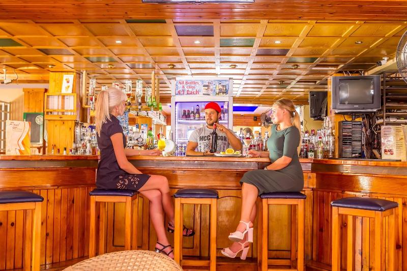 Paul Marie Hotel Apartments