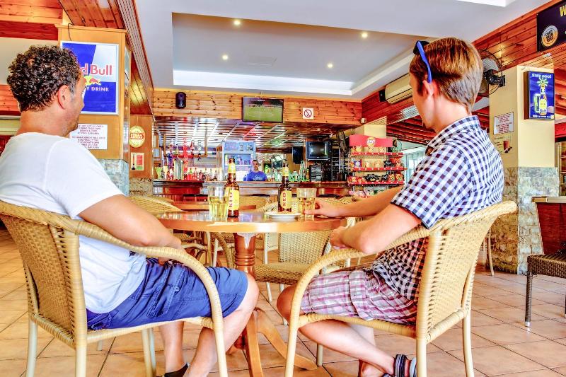 Paul Marie Hotel Apartments