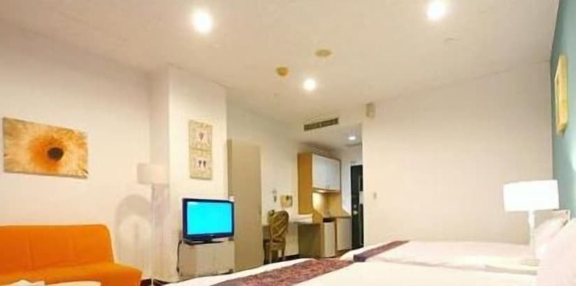 Pensão 85 Happy Holiday