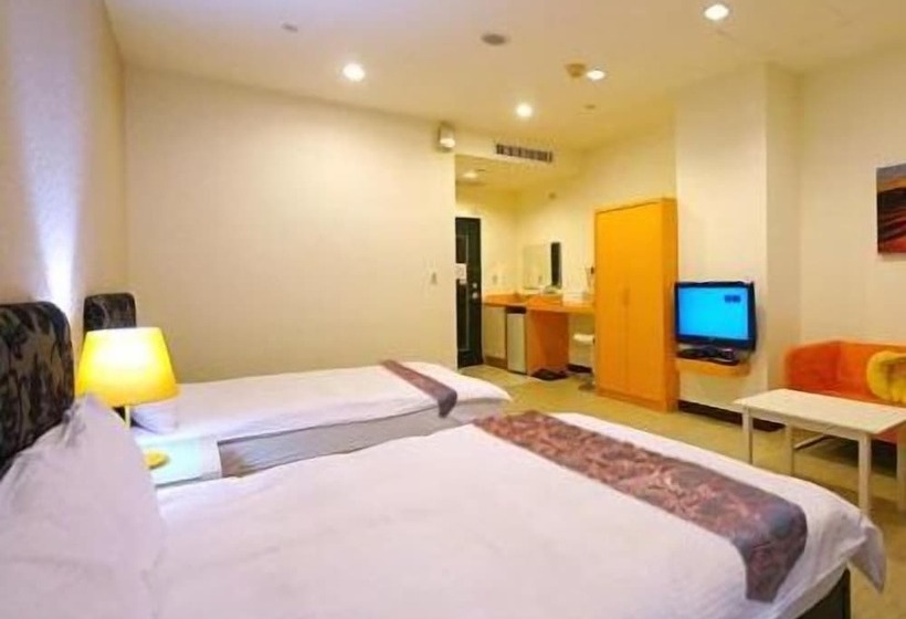 Pensão 85 Happy Holiday