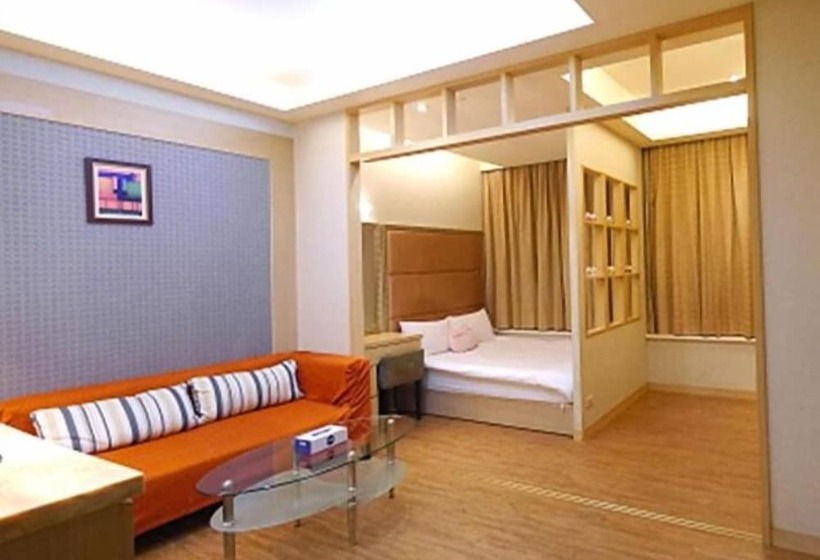 Pensão 85 Happy Holiday