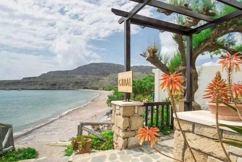 Majatalo Coral Rooms