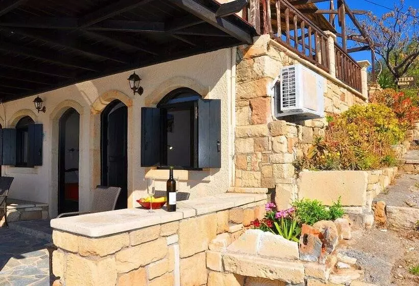 Majatalo Coral Rooms