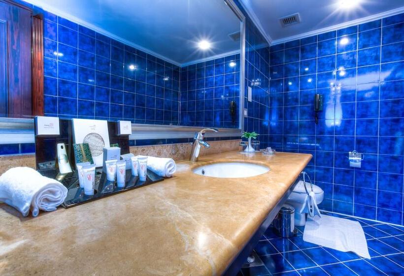 Porto Matrouh Beach Resort