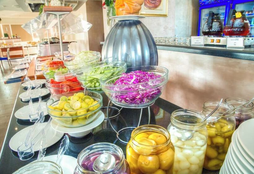 Porto Matrouh Beach Resort