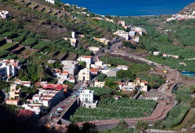 House With Sea And Mountain View In Hermigua