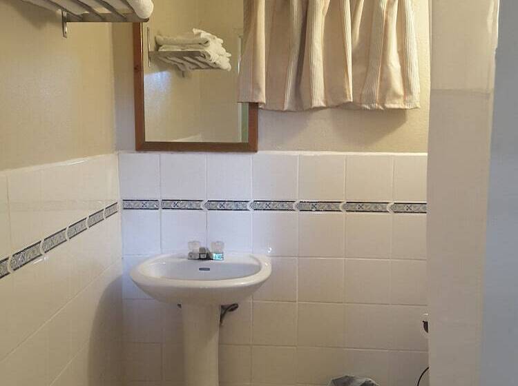 The Apartments At Jolly Castle