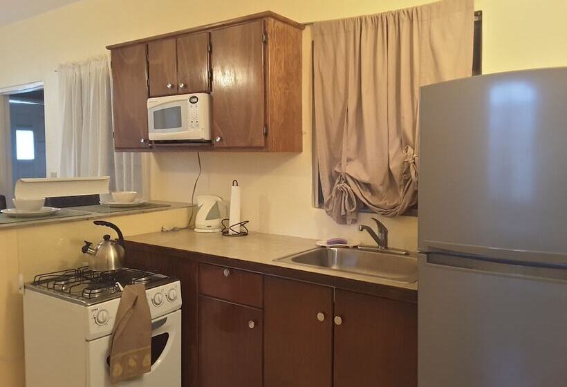 The Apartments At Jolly Castle