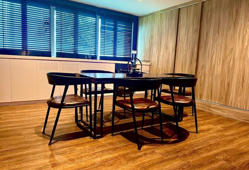 هتل Arena Esports @ Orchard