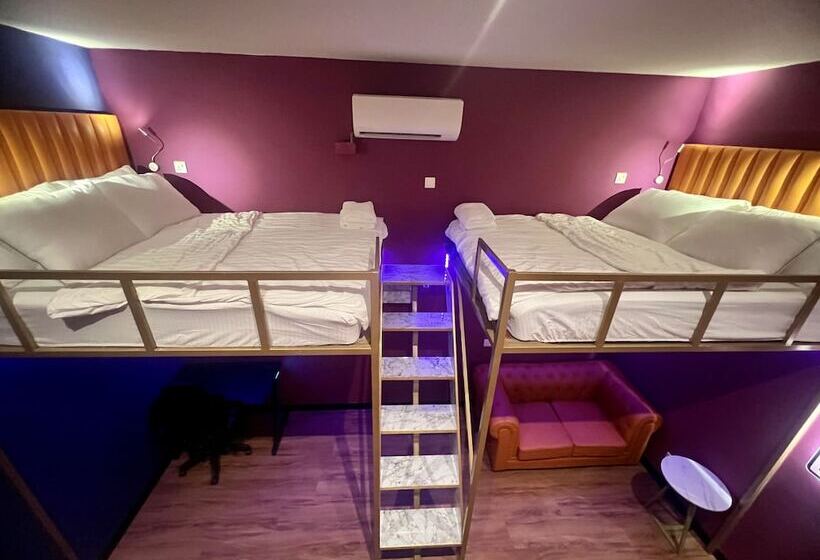 هتل Arena Esports @ Orchard