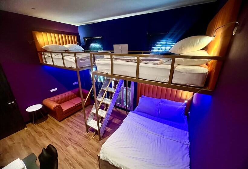 هتل Arena Esports @ Orchard