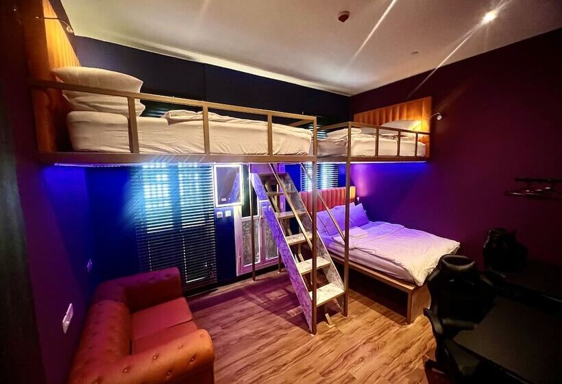 هتل Arena Esports @ Orchard