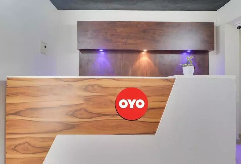 ホテル Super Oyo Flagship Prime Residency